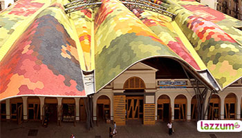 Exterior del Mercat de Santa Caterina, Barcelona.